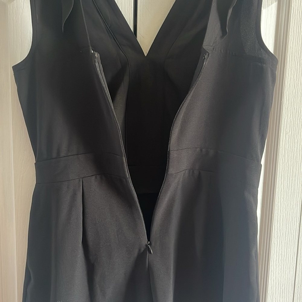 Bar III Shorts Romper Size 8 - Picture 6 of 7
